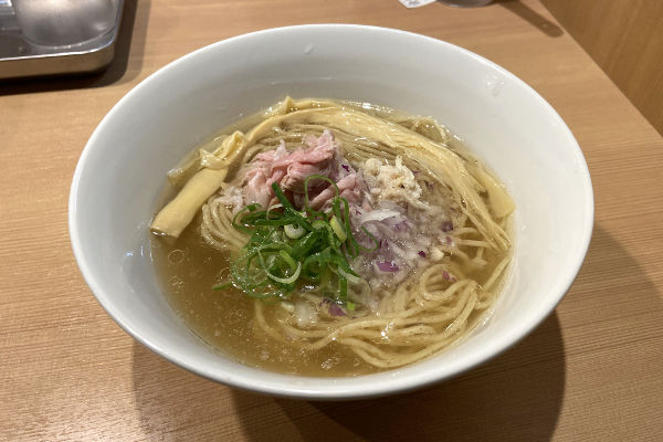 らぁ麺 鳳仙花 新宿歌区歌舞伎町で金目鯛ラーメン メシウマブログ